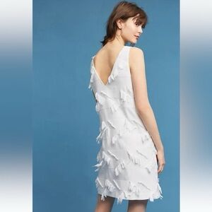 Anthropologie Maeve Size 4 White Fringe V Neck Sleeveless Mini Shift Dress